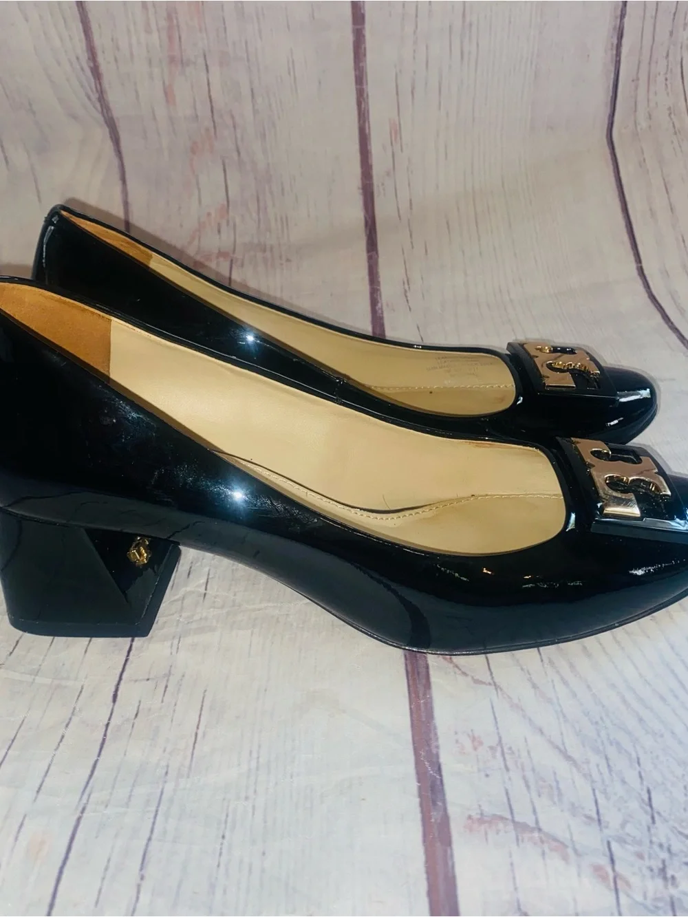 Tory Burch Black Patent Leather Gigi Pumps 7